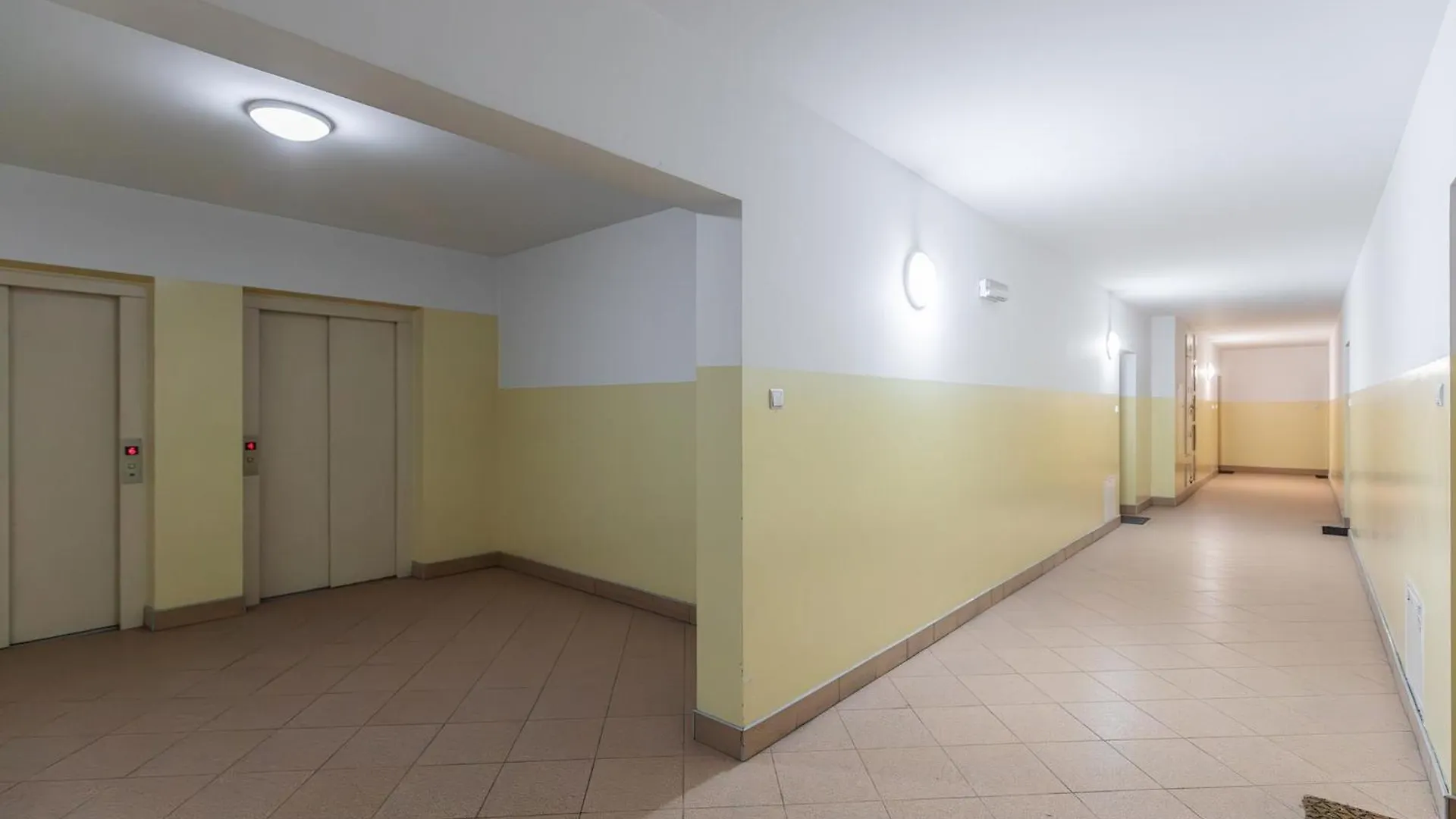 Apartment Superapart Ul. Powstancow Slaskich 108C Warsaw